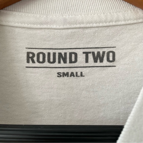 🐰 Round Two | Tune Squad Cartoon Tee White (S) 🐰 - Picture 5 of 5